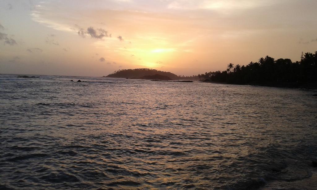 Sunstyle Mirissa Guest House Exterior foto