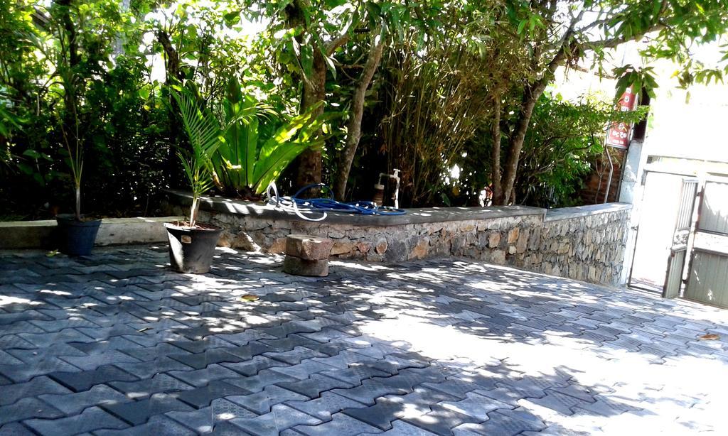 Sunstyle Mirissa Guest House Exterior foto